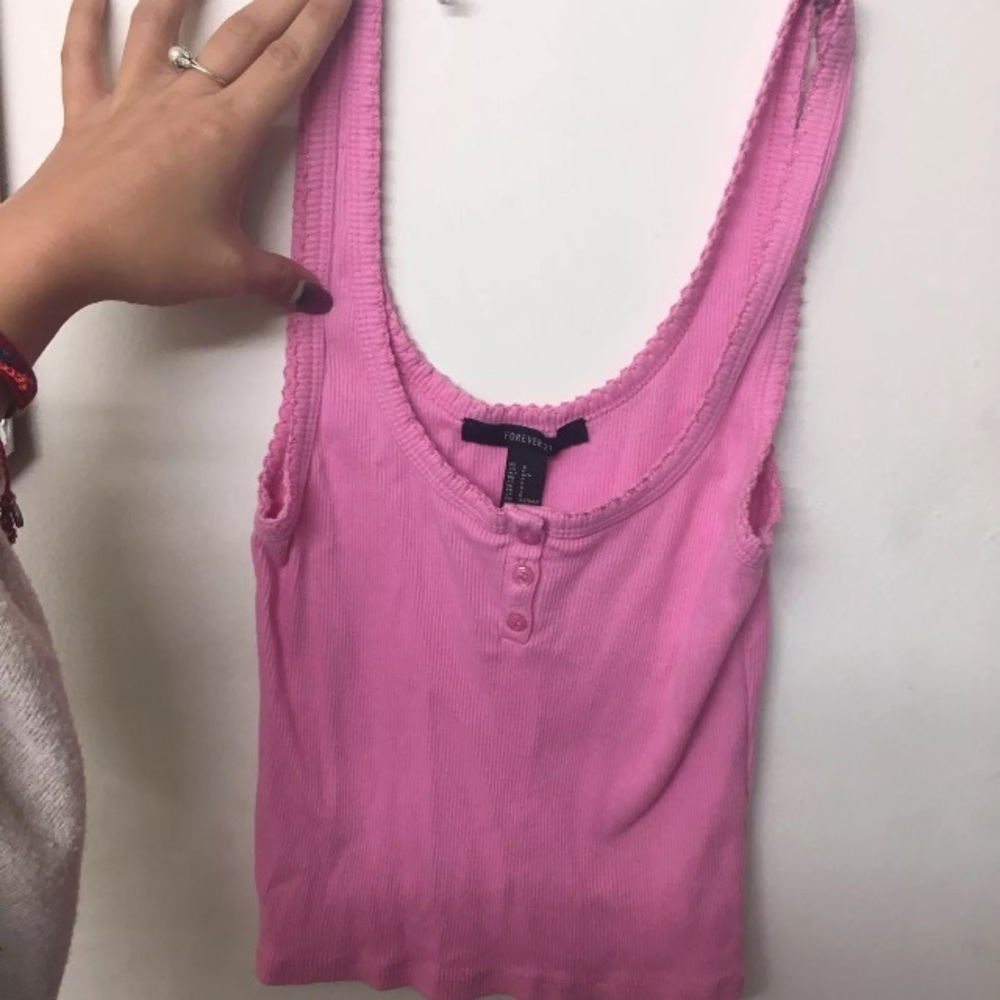 Pink crop tank top